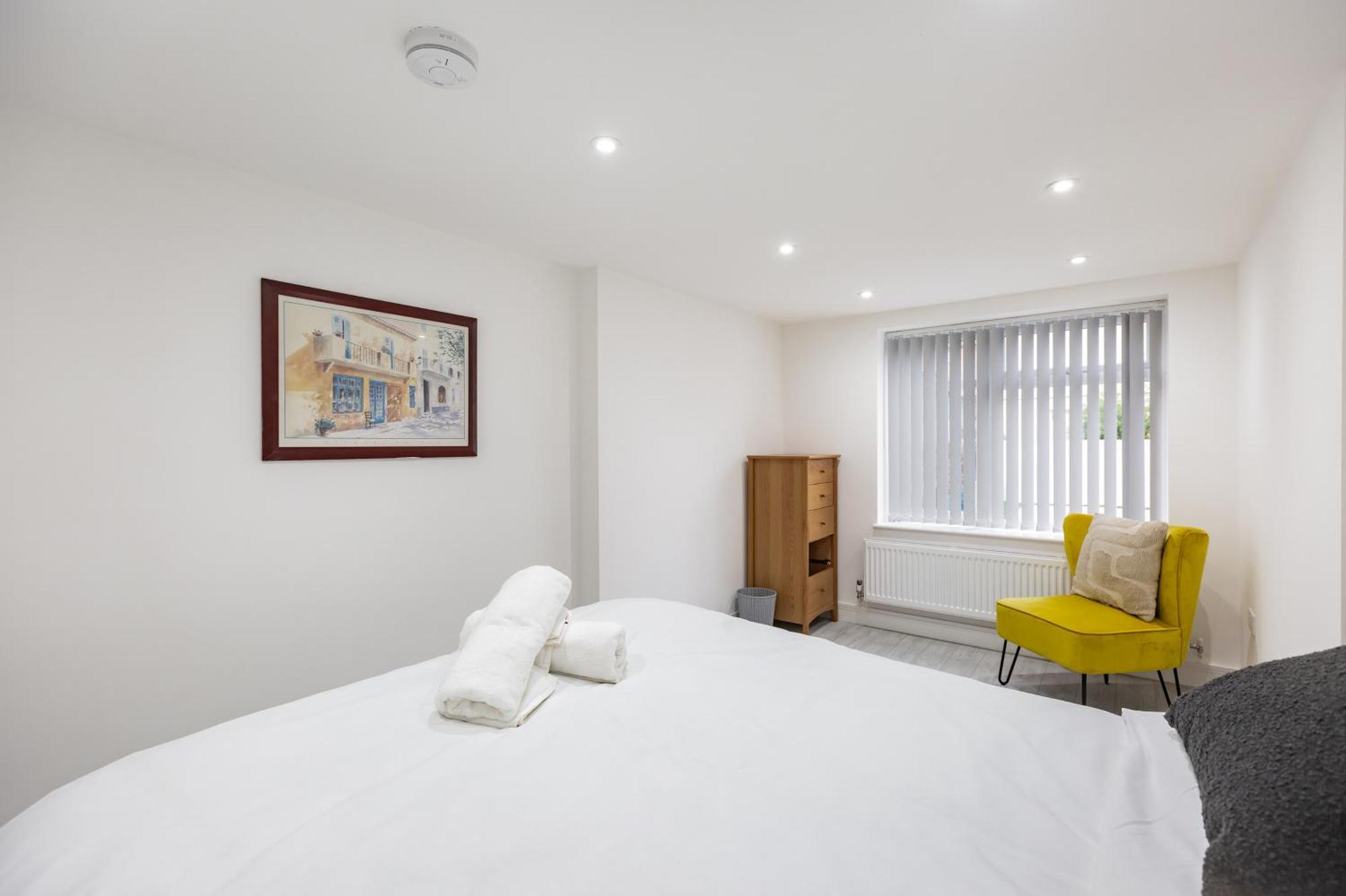 Pembroke Heights Aparthotel ชาแธม ภายนอก รูปภาพ